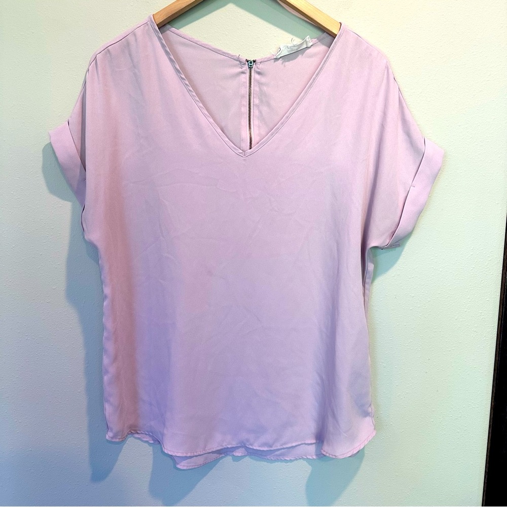 Hippie Rose Lavender Purple V-cut Rolled Short Sleeve Blouse Size Medium